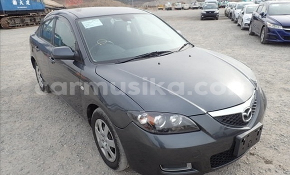 Tenga Tsaru Mazda Axela Zvimwe Mota in Beitbridge in Matabeleland South