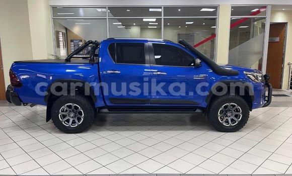 Buy Used Toyota Hilux Blue Car in Beitbridge in Matabeleland South Buy Used Toyota Hilux Blue Car in Beitbridge in Matabeleland South