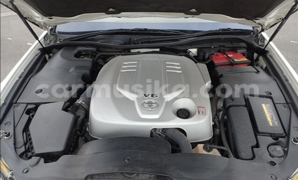 Tenga Tsaru Toyota Crown Chena Mota in Beitbridge in Matabeleland South Tenga Tsaru Toyota Crown Chena Mota in Beitbridge in Matabeleland South