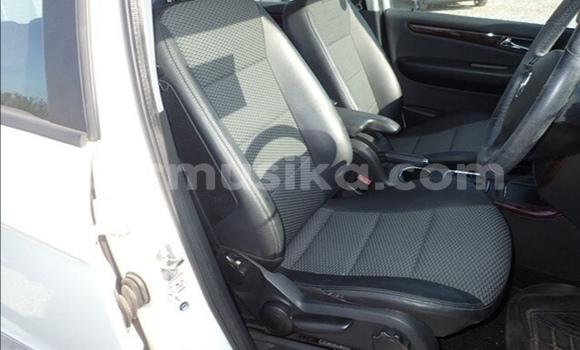 Buy Used Mercedes‒Benz A–Class White Car in Beitbridge in Matabeleland South Buy Used Mercedes‒Benz A–Class White Car in Beitbridge in Matabeleland South