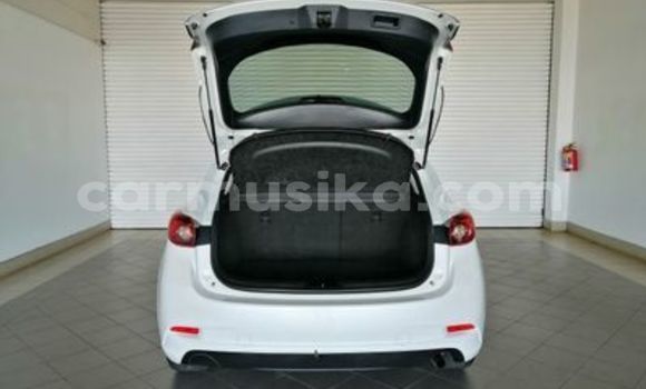 Tenga Tsaru Mazda 3 Chena Mota in Beitbridge in Matabeleland South Tenga Tsaru Mazda 3 Chena Mota in Beitbridge in Matabeleland South