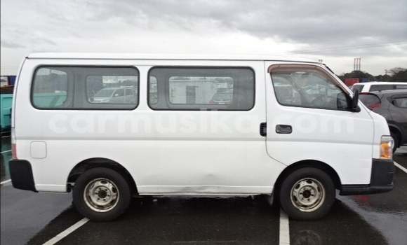 Buy Used Nissan Caravan White Car in Beitbridge in Matabeleland South Buy Used Nissan Caravan White Car in Beitbridge in Matabeleland South