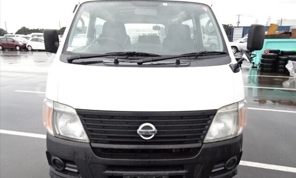 Buy Used Nissan Caravan White Car in Beitbridge in Matabeleland South Buy Used Nissan Caravan White Car in Beitbridge in Matabeleland South