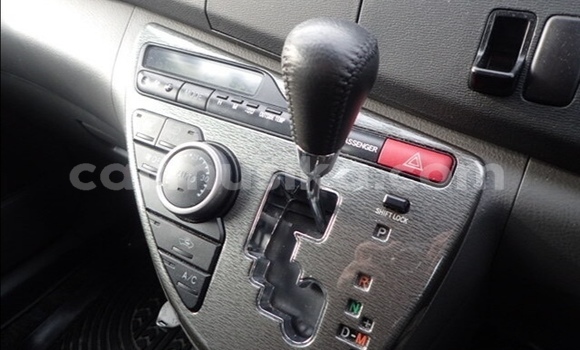 Buy Used Toyota ISis White Car in Beitbridge in Matabeleland South Buy Used Toyota ISis White Car in Beitbridge in Matabeleland South