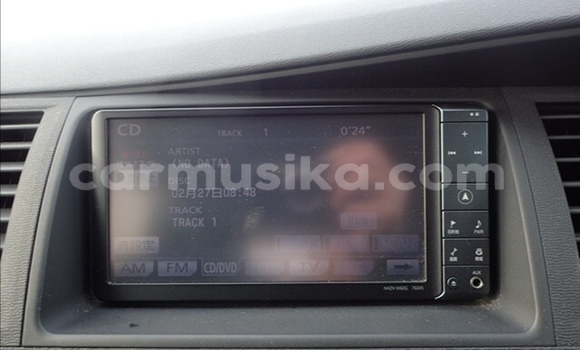 Buy Used Toyota ISis White Car in Beitbridge in Matabeleland South Buy Used Toyota ISis White Car in Beitbridge in Matabeleland South