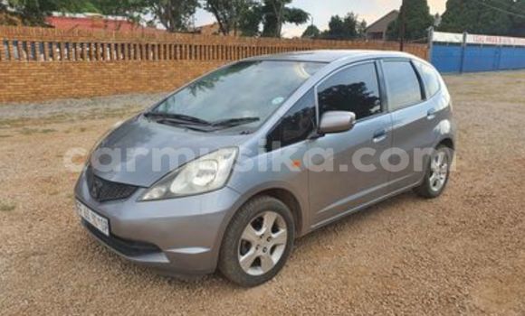 Tenga Tsaru Honda CR–V Sirivha Mota in Beitbridge in Matabeleland South Tenga Tsaru Honda CR–V Sirivha Mota in Beitbridge in Matabeleland South