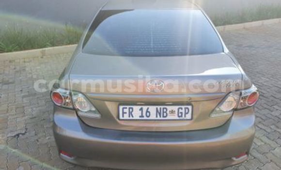 Buy Used Toyota Corolla Silver Car in Beitbridge in Matabeleland South Buy Used Toyota Corolla Silver Car in Beitbridge in Matabeleland South