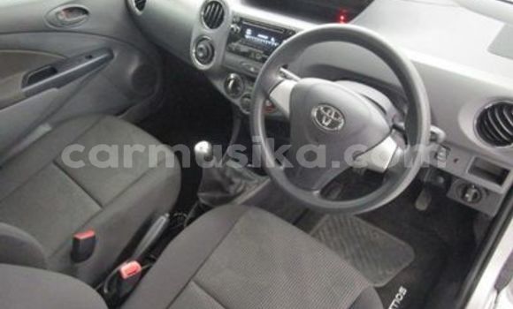 Buy Used Toyota Etios Silver Car in Beitbridge in Matabeleland South Buy Used Toyota Etios Silver Car in Beitbridge in Matabeleland South