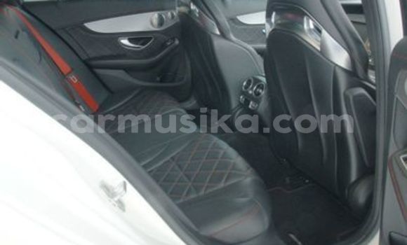 Buy Used Mercedes-Benz C-Classe White Car in Beitbridge in Matabeleland South Buy Used Mercedes-Benz C-Classe White Car in Beitbridge in Matabeleland South