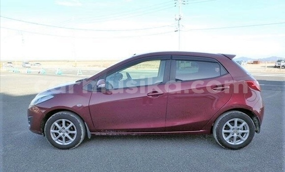 Buy Used Mazda Demio Red Car in Beitbridge in Matabeleland South Buy Used Mazda Demio Red Car in Beitbridge in Matabeleland South