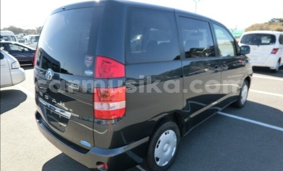 Buy Used Toyota Noah Black Car in Beitbridge in Matabeleland South Buy Used Toyota Noah Black Car in Beitbridge in Matabeleland South
