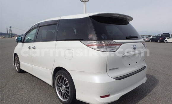 Tenga Tsaru Toyota Estima Chena Mota in Beitbridge in Matabeleland South Tenga Tsaru Toyota Estima Chena Mota in Beitbridge in Matabeleland South