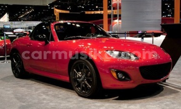 Tenga Tsaru Mazda MX-3 Tsvuku Mota in Beitbridge in Matabeleland South Tenga Tsaru Mazda MX-3 Tsvuku Mota in Beitbridge in Matabeleland South