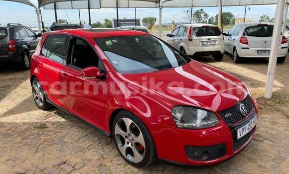 Tenga Tsaru Volkswagen Golf GTI Tsvuku Mota in Beitbridge in Matabeleland South