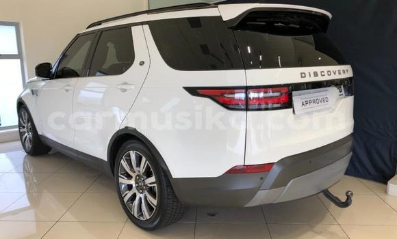 Acheter Occasion Voiture Land Rover Discovery Blanc à Beitbridge, Matabeleland South Acheter Occasion Voiture Land Rover Discovery Blanc à Beitbridge, Matabeleland South
