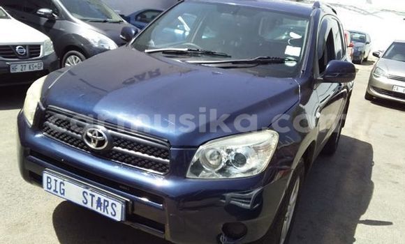 Tenga Tsaru Toyota RAV4 Bhuruu Mota in Beitbridge in Matabeleland South Tenga Tsaru Toyota RAV4 Bhuruu Mota in Beitbridge in Matabeleland South