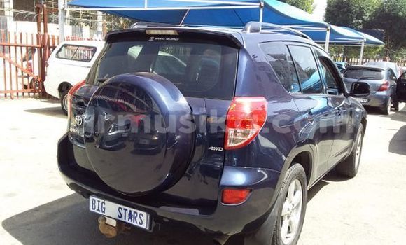 Tenga Tsaru Toyota RAV4 Bhuruu Mota in Beitbridge in Matabeleland South Tenga Tsaru Toyota RAV4 Bhuruu Mota in Beitbridge in Matabeleland South