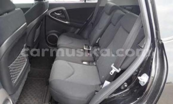 Acheter Occasion Voiture Toyota RAV4 Noir à Beitbridge, Matabeleland South Acheter Occasion Voiture Toyota RAV4 Noir à Beitbridge, Matabeleland South
