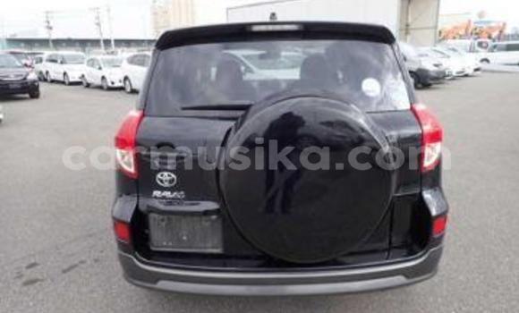 Acheter Occasion Voiture Toyota RAV4 Noir à Beitbridge, Matabeleland South Acheter Occasion Voiture Toyota RAV4 Noir à Beitbridge, Matabeleland South