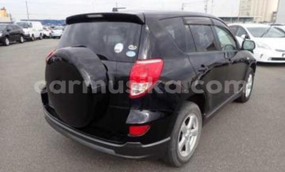 Acheter Occasion Voiture Toyota RAV4 Noir à Beitbridge, Matabeleland South Acheter Occasion Voiture Toyota RAV4 Noir à Beitbridge, Matabeleland South