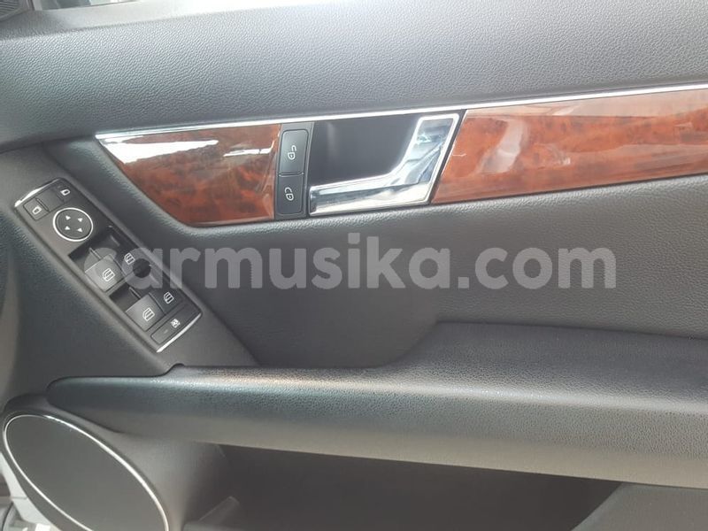 Big with watermark mercedes benz c classe matabeleland south beitbridge 20999