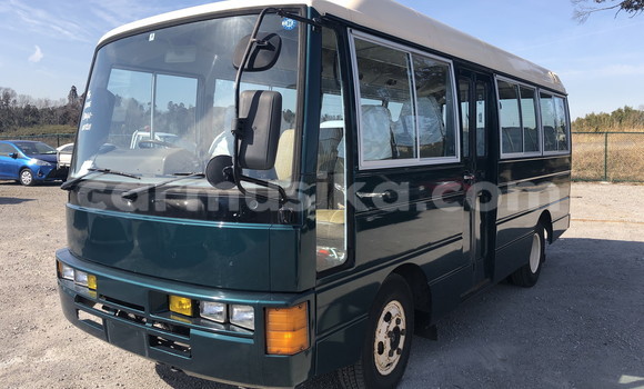 Buy Used Nissan Caravan Other Car in Beitbridge in Matabeleland South