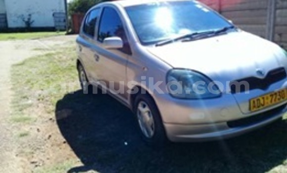 Acheter Occasion Voiture Toyota Vitz Gris à Harare, Harare Acheter Occasion Voiture Toyota Vitz Gris à Harare, Harare