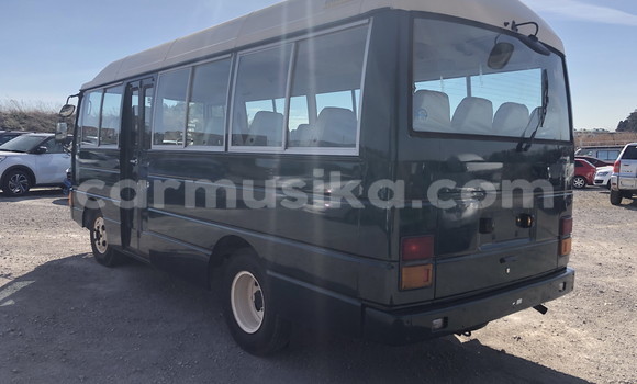 Buy Used Nissan Caravan Other Car in Beitbridge in Matabeleland South Buy Used Nissan Caravan Other Car in Beitbridge in Matabeleland South