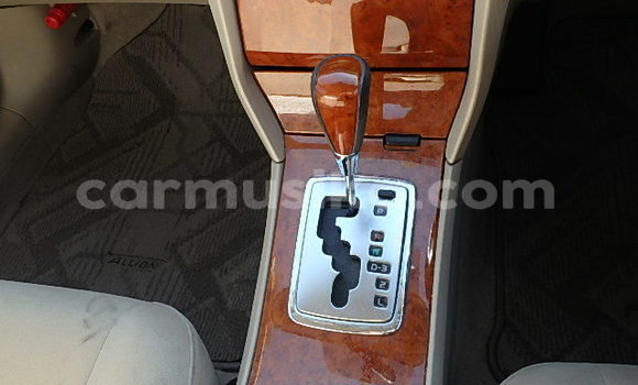 Acheter Occasion Voiture Toyota Allion Blanc à Beitbridge, Matabeleland South Acheter Occasion Voiture Toyota Allion Blanc à Beitbridge, Matabeleland South