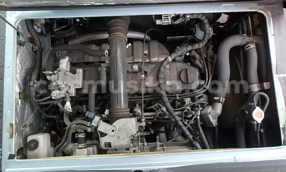 Nunua Ilio tumika Nissan Caravan Bluu Gari ndani ya Beitbridge nchini Matabeleland Kusini Nunua Ilio tumika Nissan Caravan Bluu Gari ndani ya Beitbridge nchini Matabeleland Kusini