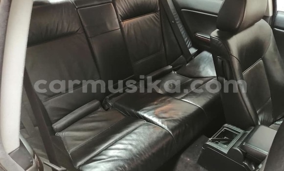 Tenga Tsaru BMW 3–Series Tsvuku Mota in Beitbridge in Matabeleland South Tenga Tsaru BMW 3–Series Tsvuku Mota in Beitbridge in Matabeleland South