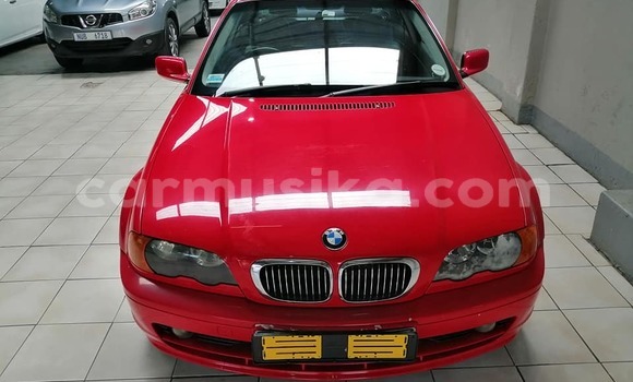 Tenga Tsaru BMW 3–Series Tsvuku Mota in Beitbridge in Matabeleland South Tenga Tsaru BMW 3–Series Tsvuku Mota in Beitbridge in Matabeleland South