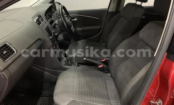 Acheter Occasion Voiture Volkswagen Polo Rouge à Beitbridge, Matabeleland South Acheter Occasion Voiture Volkswagen Polo Rouge à Beitbridge, Matabeleland South