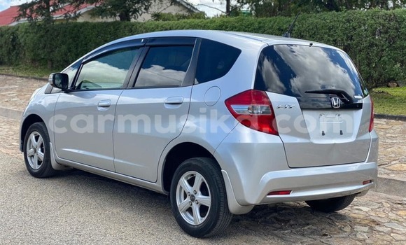 Tenga Tsaru Honda Fit Sirivha Mota in Harare in Harare