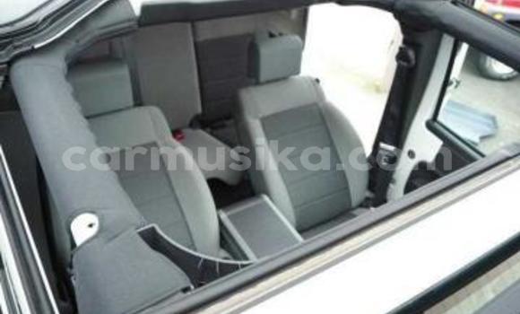 Acheter Occasion Voiture Jeep Wrangler Blanc à Beitbridge, Matabeleland South Acheter Occasion Voiture Jeep Wrangler Blanc à Beitbridge, Matabeleland South