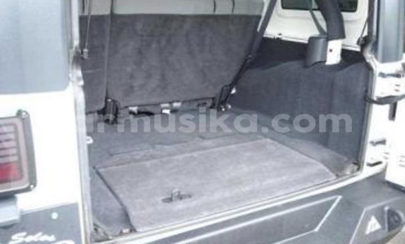 Acheter Occasion Voiture Jeep Wrangler Blanc à Beitbridge, Matabeleland South Acheter Occasion Voiture Jeep Wrangler Blanc à Beitbridge, Matabeleland South