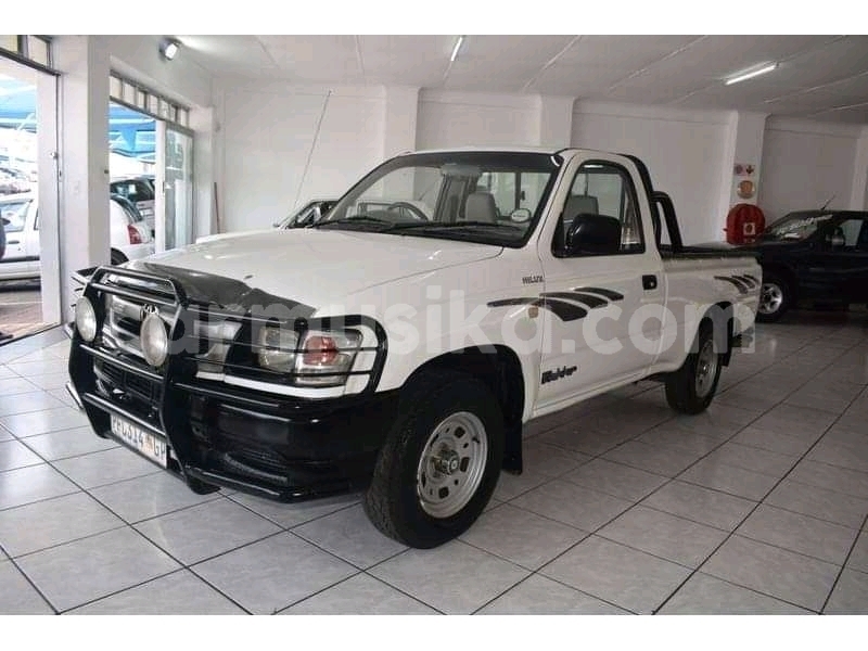 Big with watermark toyota hilux matabeleland south beitbridge 21052