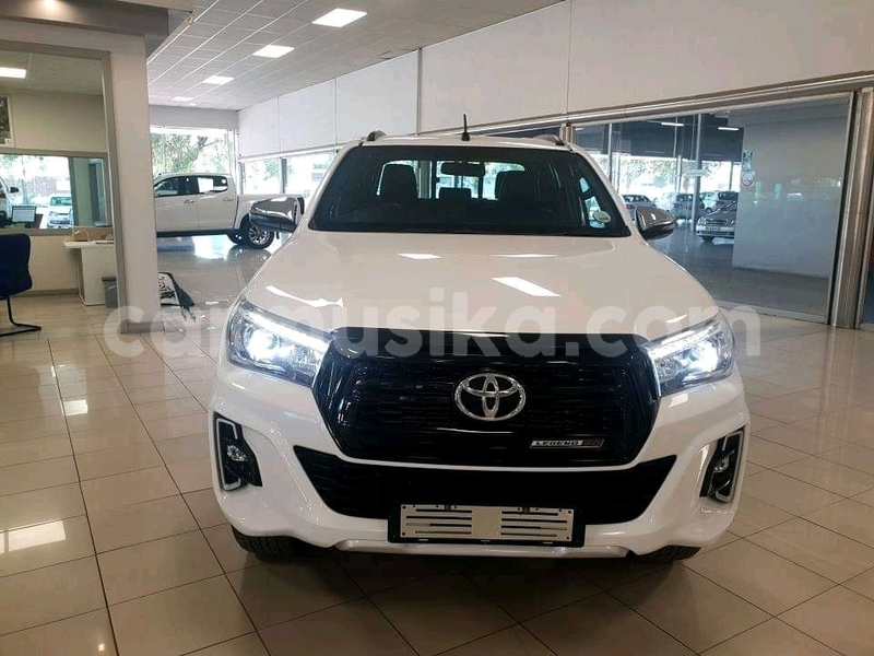 Big with watermark toyota hilux matabeleland south beitbridge 21055