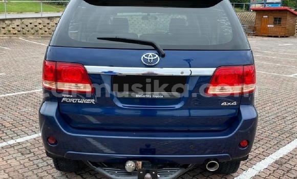 Acheter Occasion Voiture Toyota Fortuner Beige à Beitbridge, Matabeleland South Acheter Occasion Voiture Toyota Fortuner Beige à Beitbridge, Matabeleland South