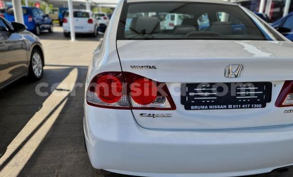 Buy Used Honda Civic White Car in Beitbridge in Matabeleland South Buy Used Honda Civic White Car in Beitbridge in Matabeleland South