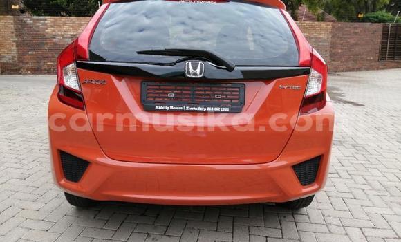 Nunua Ilio tumika Honda Jazz Beige Gari ndani ya Beitbridge nchini Matabeleland Kusini Nunua Ilio tumika Honda Jazz Beige Gari ndani ya Beitbridge nchini Matabeleland Kusini