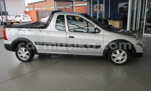 Acheter Occasion Voiture Nissan NV200 Blanc à Beitbridge, Matabeleland South