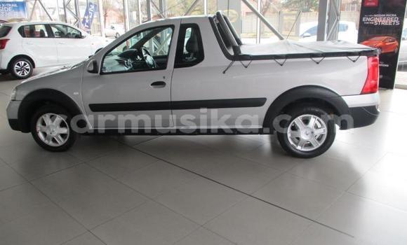 Acheter Occasion Voiture Nissan NV200 Blanc à Beitbridge, Matabeleland South Acheter Occasion Voiture Nissan NV200 Blanc à Beitbridge, Matabeleland South