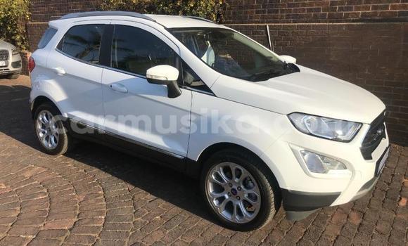Buy Used Ford EcoSport White Car in Beitbridge in Matabeleland South