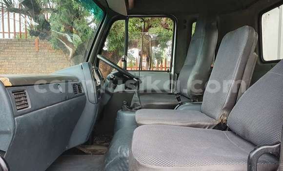 Buy Used Nissan UD White Truck in Beitbridge in Matabeleland South Buy Used Nissan UD White Truck in Beitbridge in Matabeleland South