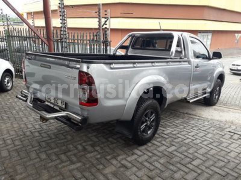 Big with watermark toyota hilux matabeleland south beitbridge 21072