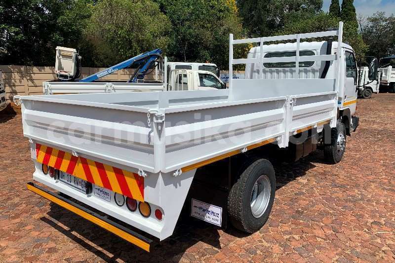 Big with watermark nissan ud matabeleland south beitbridge 21073