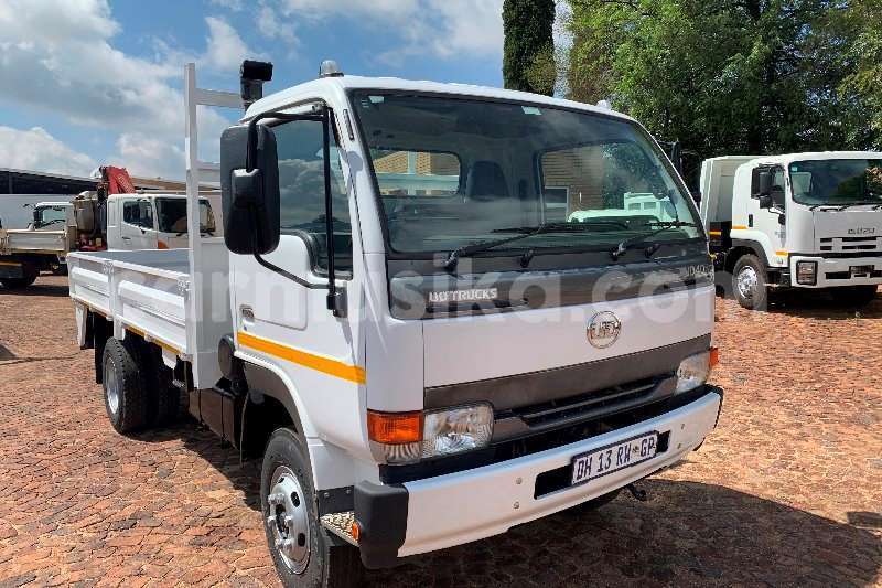 Big with watermark nissan ud matabeleland south beitbridge 21073