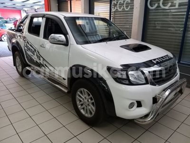 Big with watermark toyota hilux matabeleland south beitbridge 21079