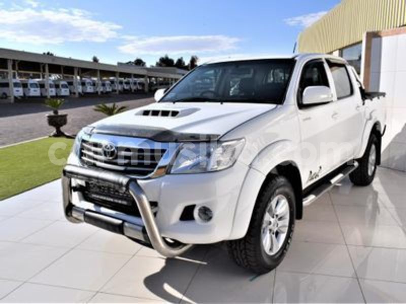 Big with watermark toyota hilux matabeleland south beitbridge 21083